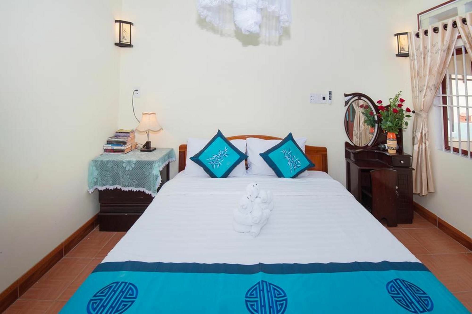 Bougain Villeas Homestay Hoi An Exterior photo